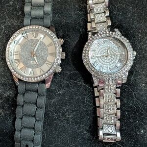Elegant Silver and Black Quartz Watches